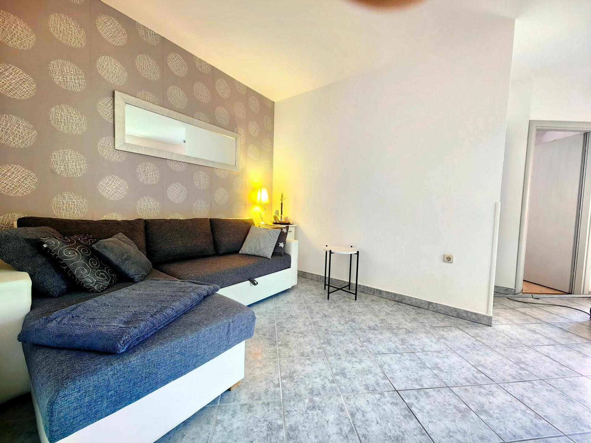 Apartments Lea With Pool Malinska Exteriér fotografie